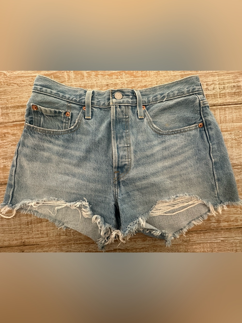 Levi’s Distressed Women’s Shorts